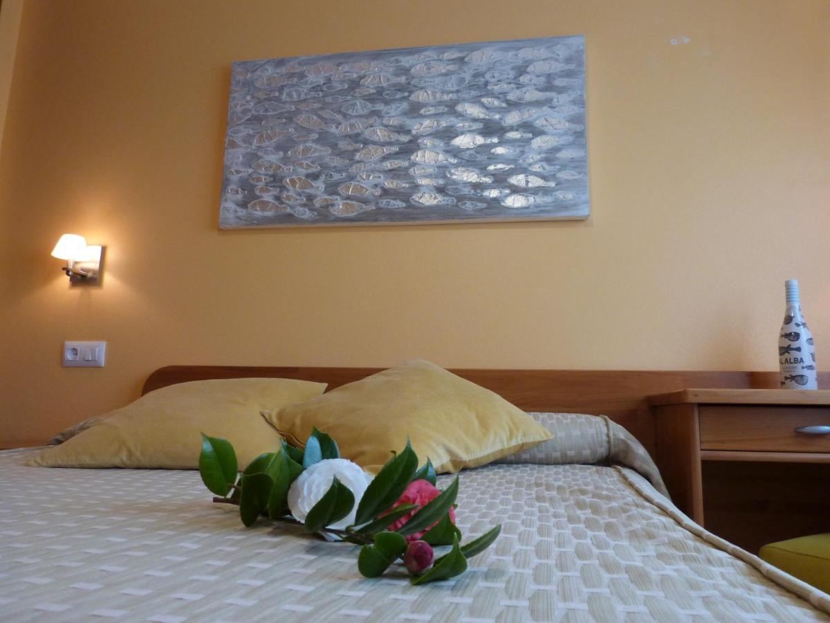 Hostal Pereirina Cee Exteriér fotografie