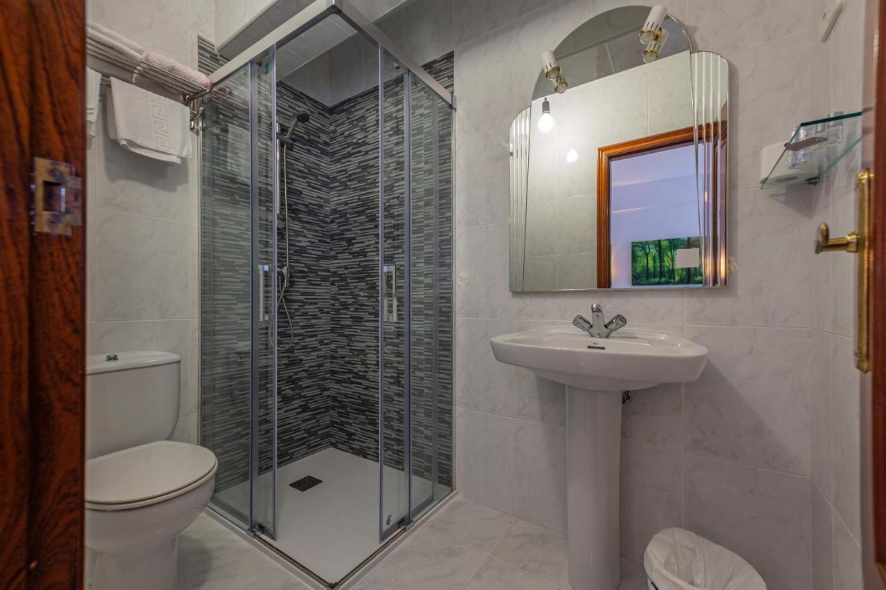 Hostal Pereirina Cee Exteriér fotografie