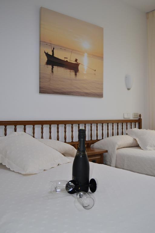 Hostal Pereirina Cee Exteriér fotografie