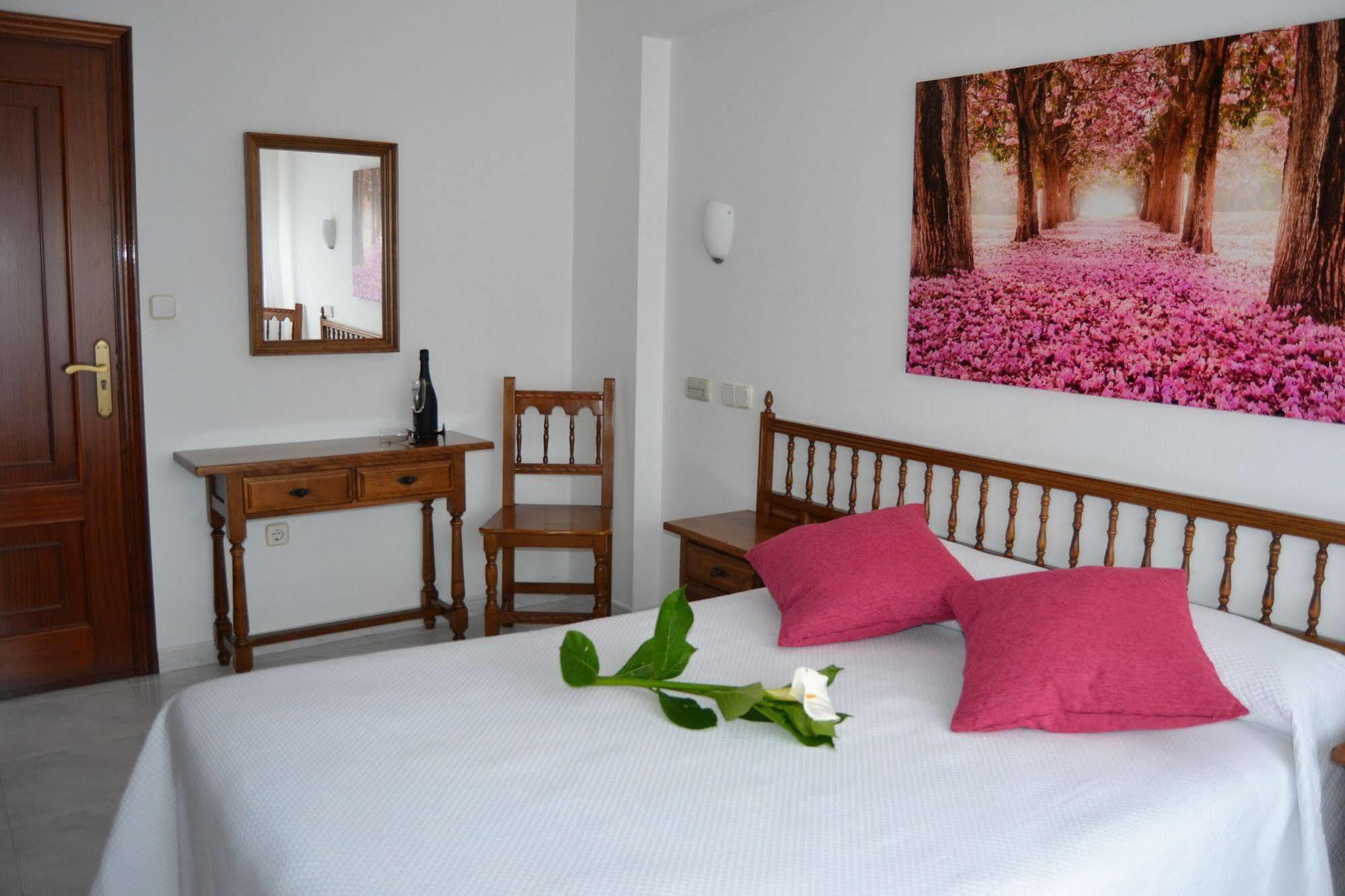 Hostal Pereirina Cee Exteriér fotografie