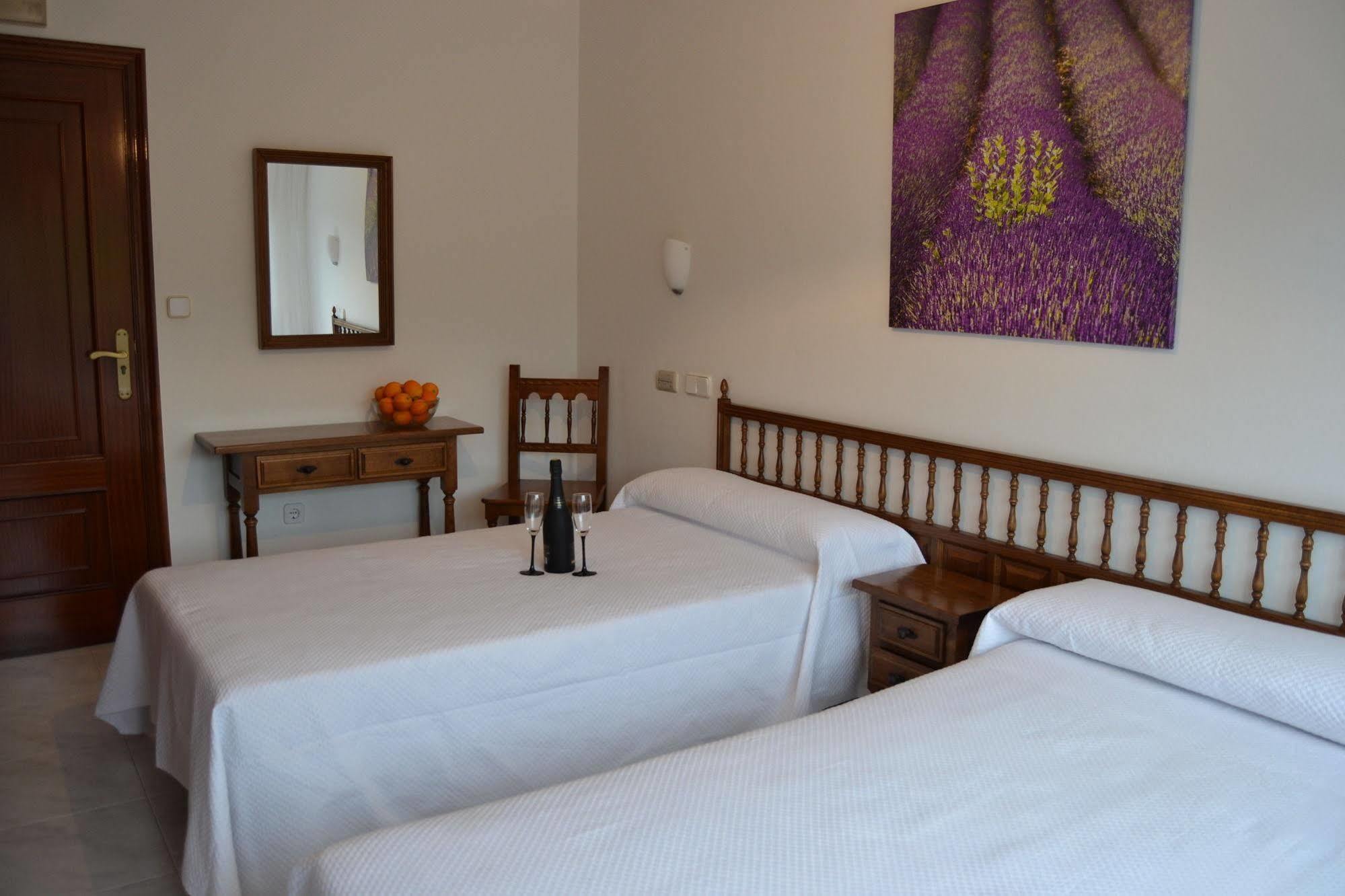 Hostal Pereirina Cee Exteriér fotografie
