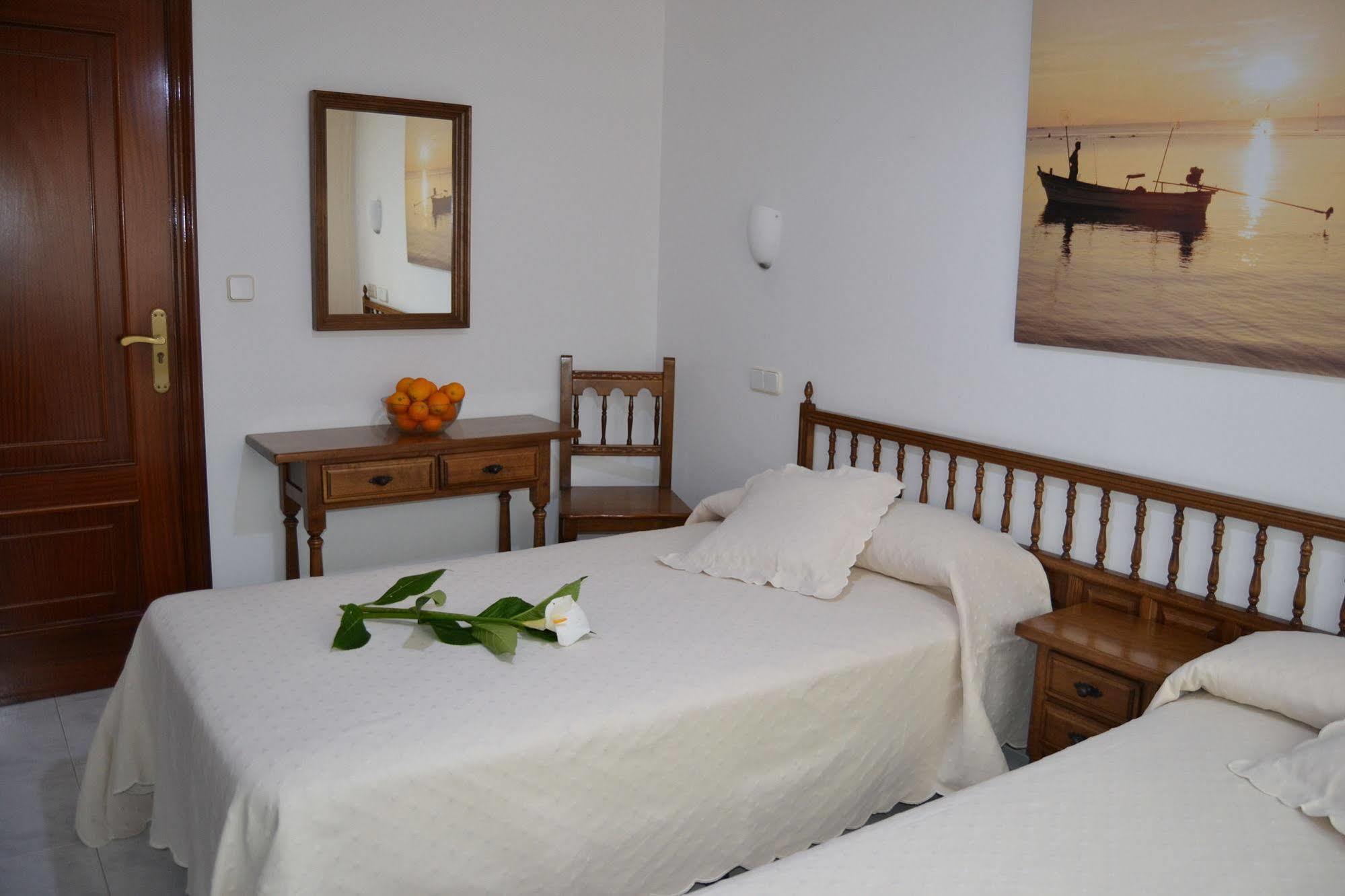 Hostal Pereirina Cee Exteriér fotografie